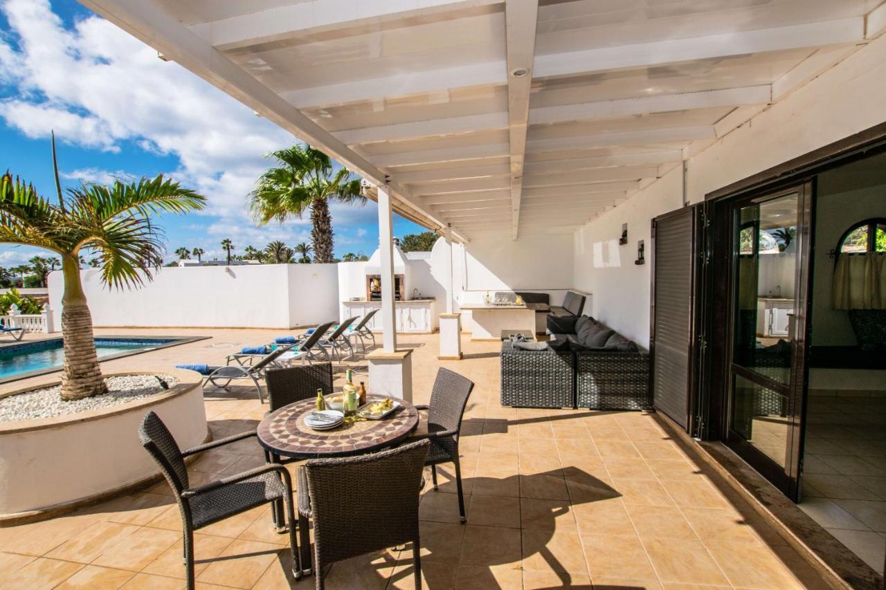 Villa Michelle - Lh114 By Villas Now Ltd Playa Blanca  Kültér fotó