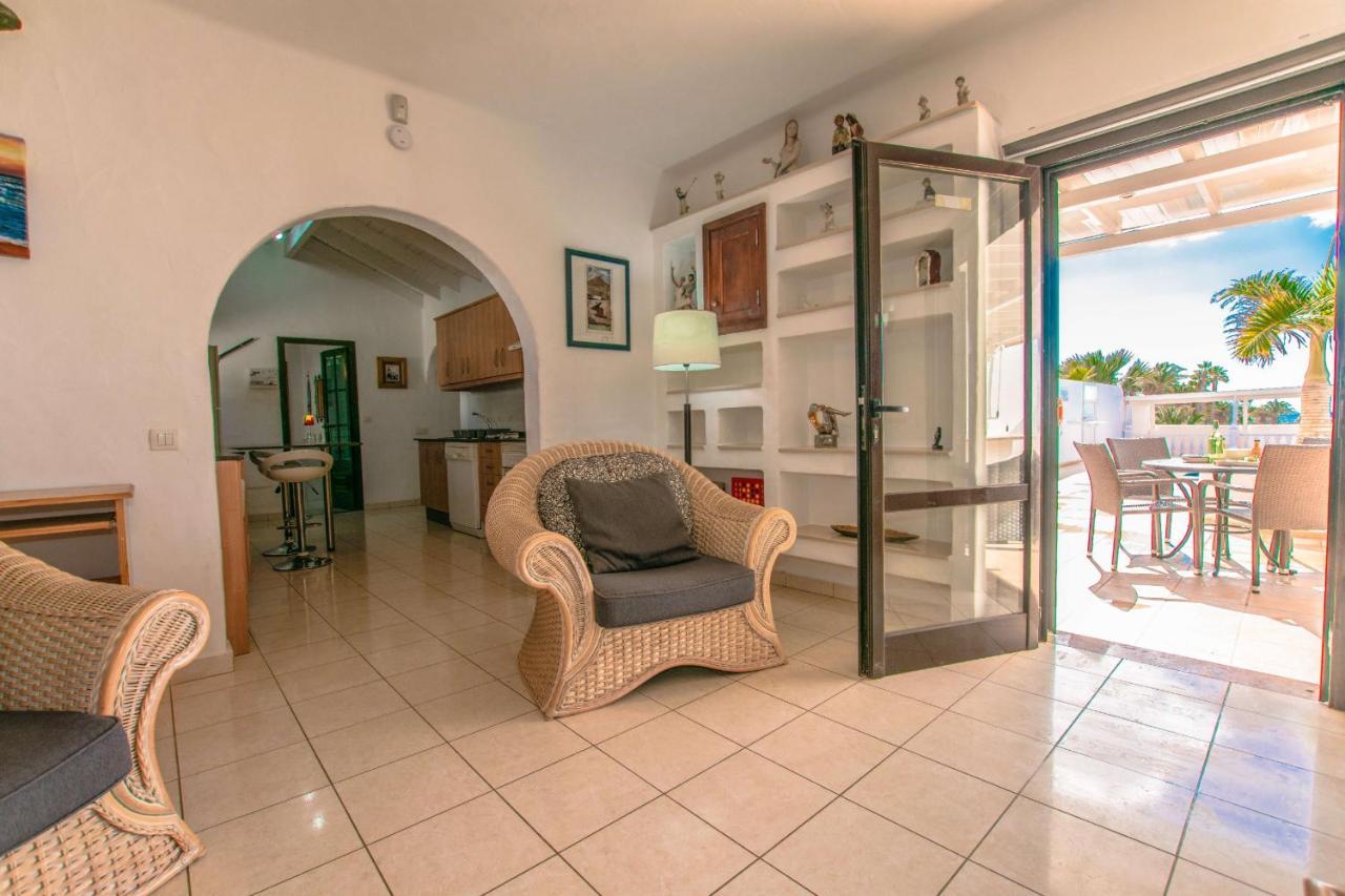 Villa Michelle - Lh114 By Villas Now Ltd Playa Blanca  Kültér fotó