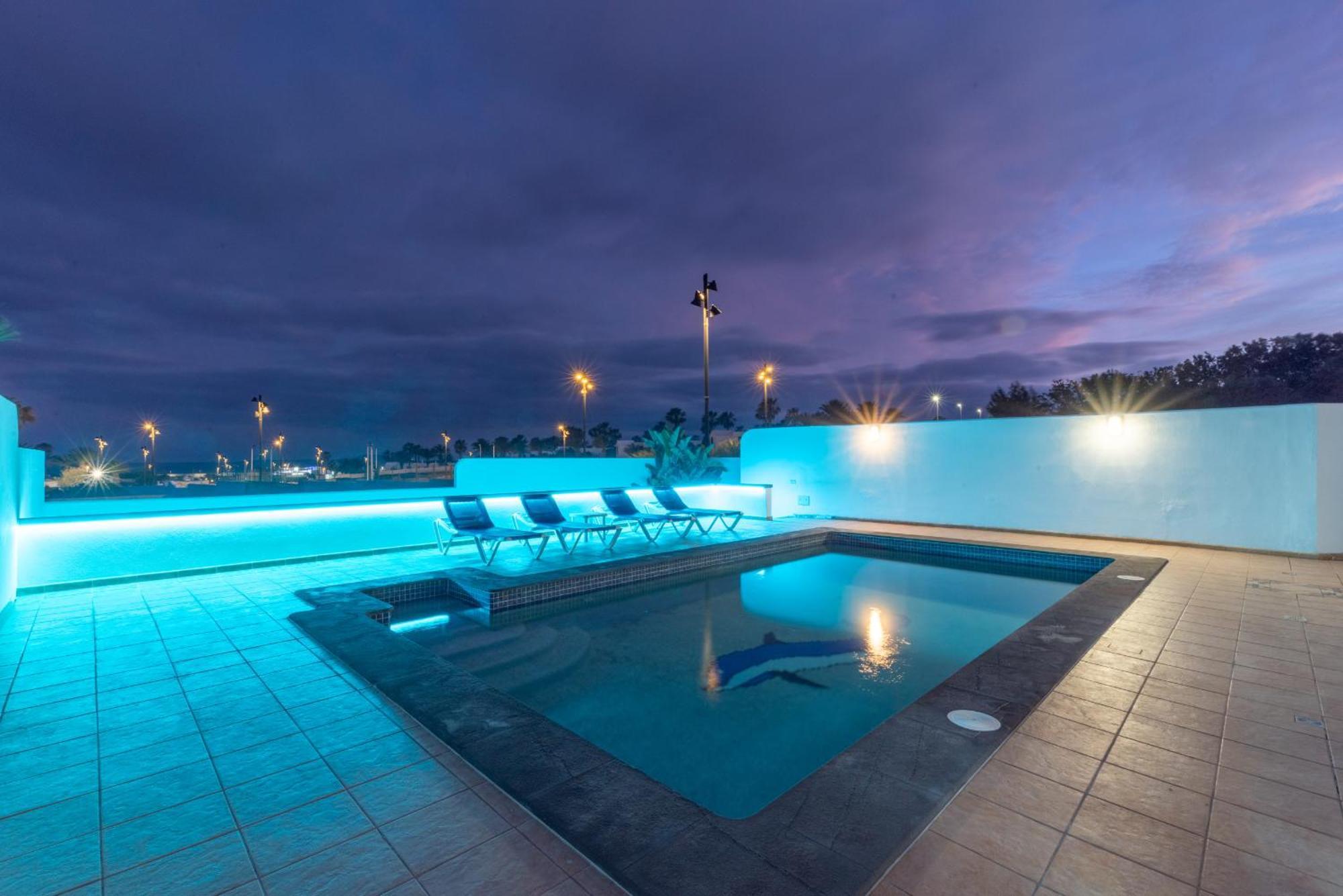 Villa Michelle - Lh114 By Villas Now Ltd Playa Blanca  Kültér fotó