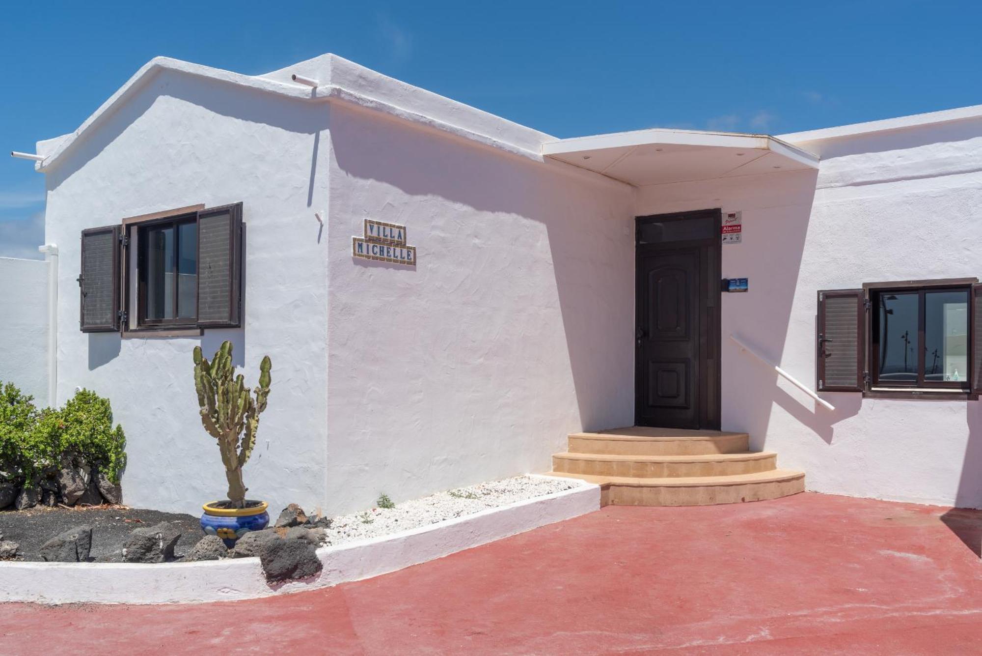 Villa Michelle - Lh114 By Villas Now Ltd Playa Blanca  Kültér fotó