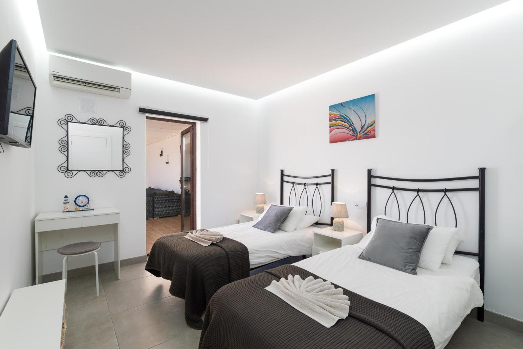 Villa Michelle - Lh114 By Villas Now Ltd Playa Blanca  Kültér fotó
