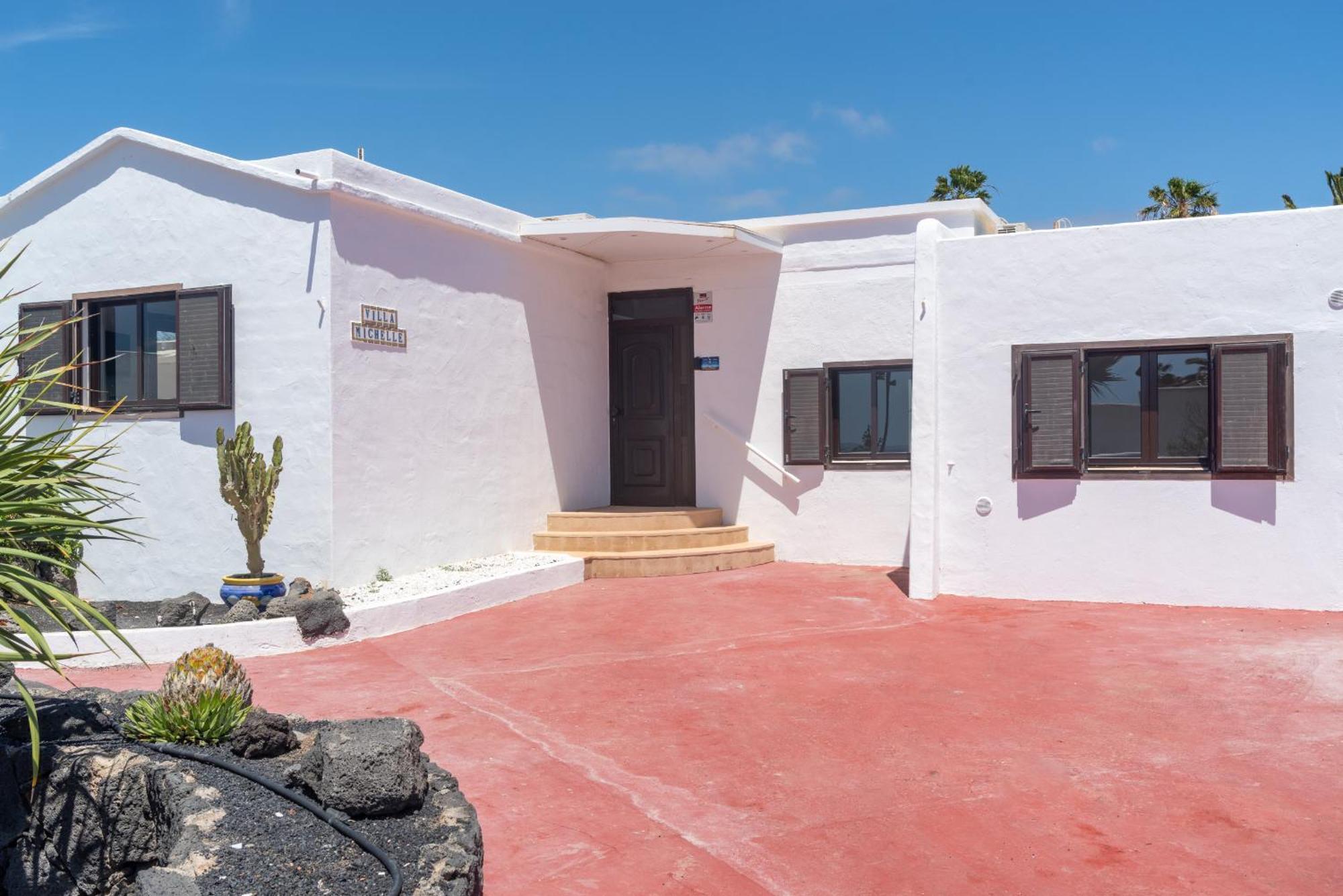 Villa Michelle - Lh114 By Villas Now Ltd Playa Blanca  Kültér fotó